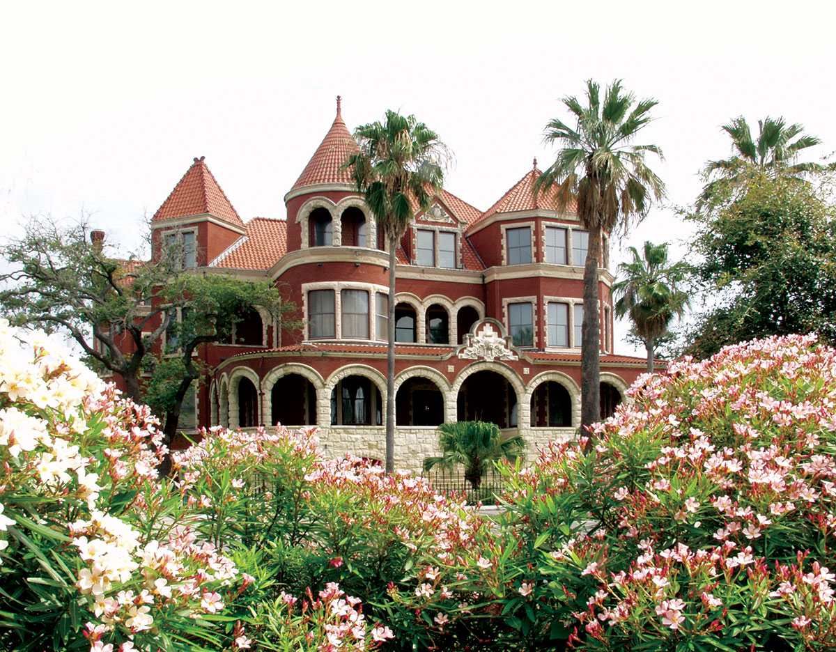 mansion tours in galveston